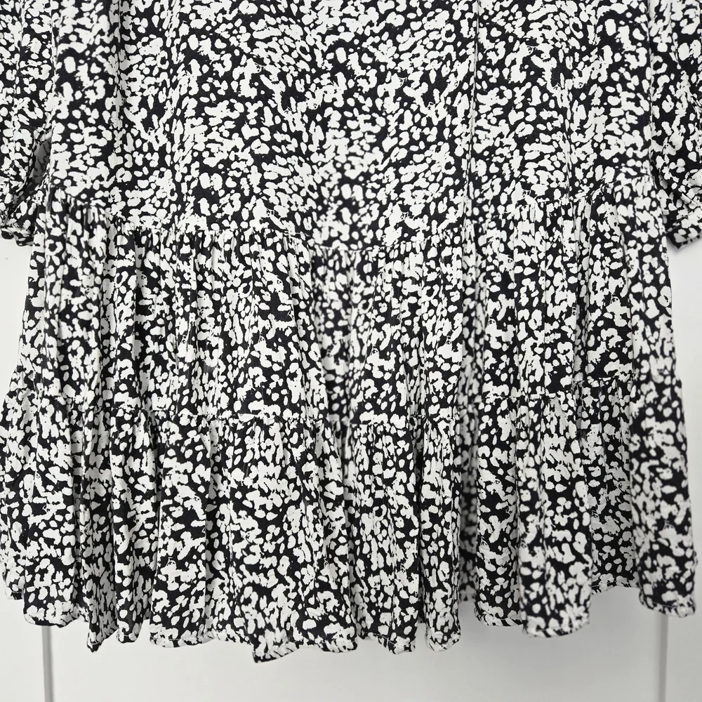 Zara Black and White Flowy Dress Size XS